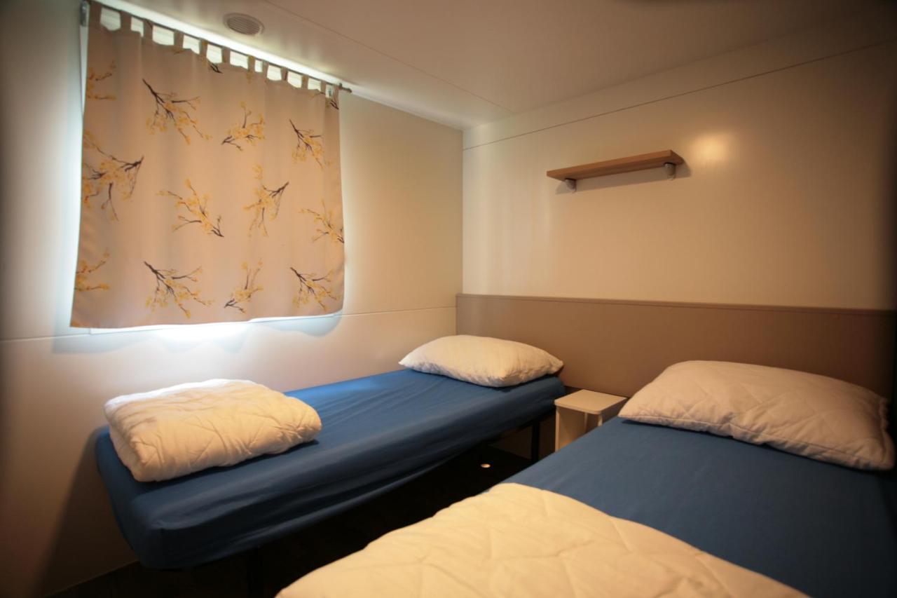 Camping Adria Mobile Home Park อูมัค ภายนอก รูปภาพ